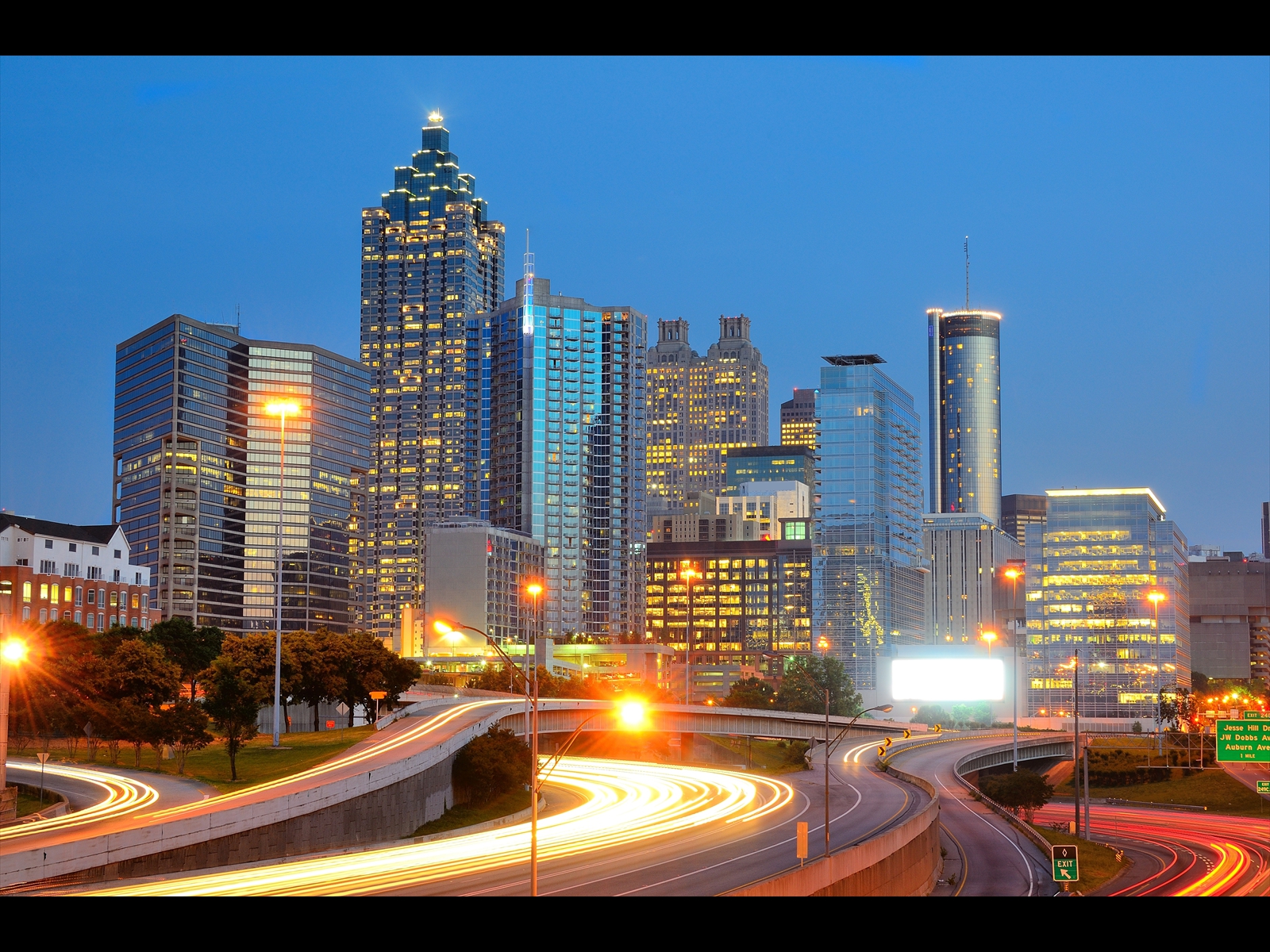 bigstock-Downtown-Atlanta-Georgia-skyl-26677367